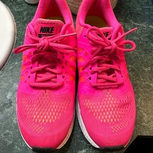 Nike Pegasus 31. Size 9